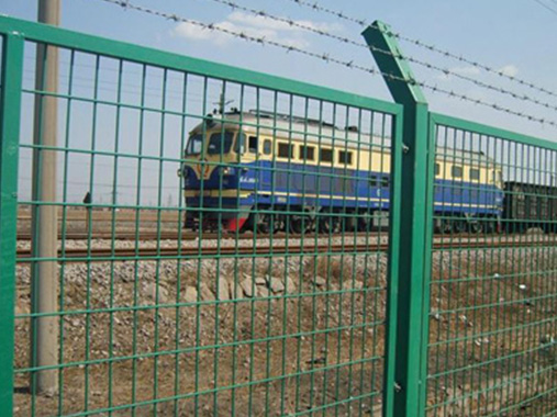 高铁护栏